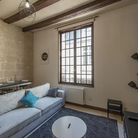 Apartamento Beau T2 Centre Historique - Mytripintours *